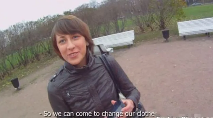 Выебал русскую соску в подъезде