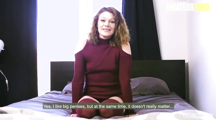 Зрелая баба ебалась на кастинге и лизала яйца мужику