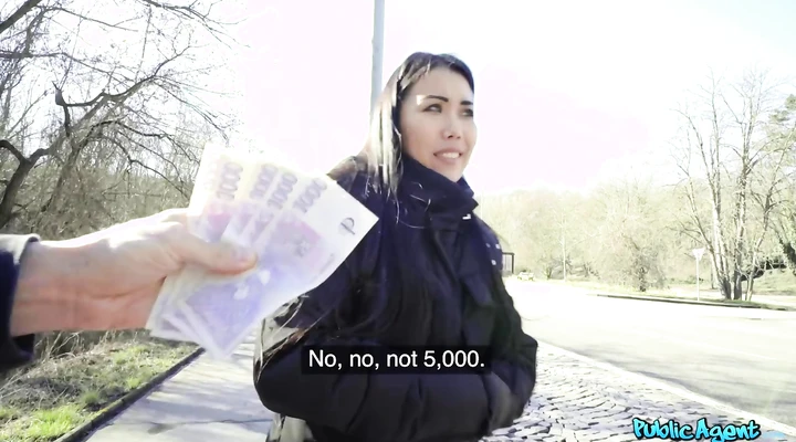 Казашка трахнулась с иностранцем за деньги