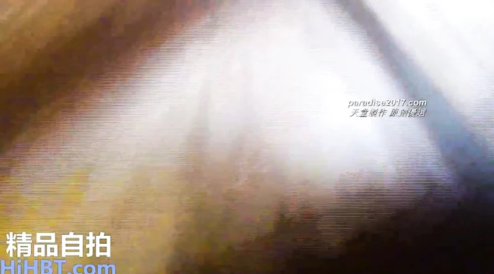 Худая японка в ушках сосёт член мужа