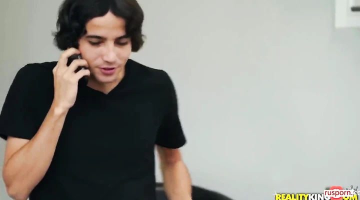 Белый ебет черную подружку