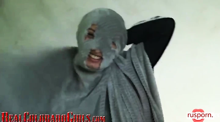 Выебал в палатке свою телку