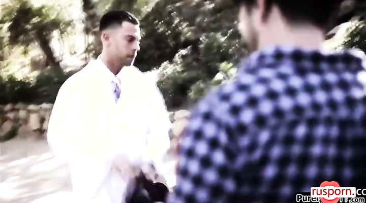 Приняла двойное проникновение