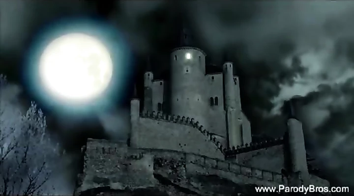 Секс с зеленой ведьмой с большими сиськами