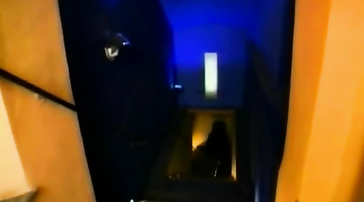 Страстный секс с окончанием в рот брюнетки