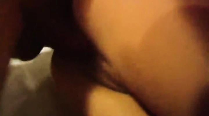 Отец выебал 18-летнюю падчерицу в сладкую письку