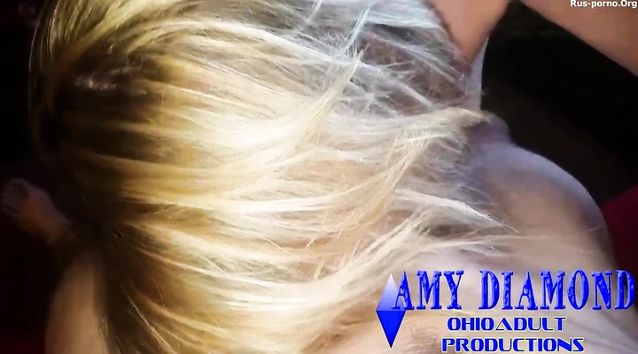 Отличное домашнее порно с татуированной сучкой